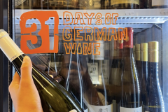 Luvians-Bottle-Shop